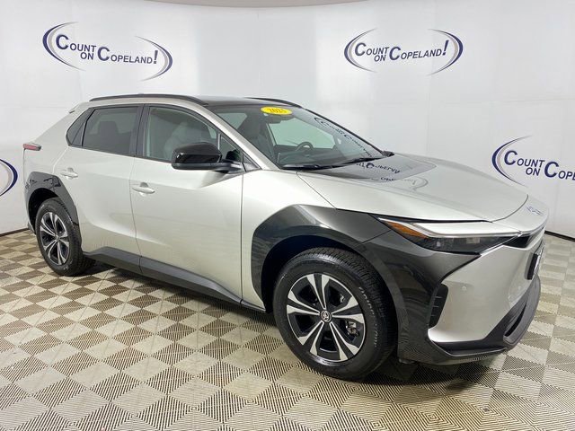Used 2025 Toyota bZ4X AWD w/ Weather Package