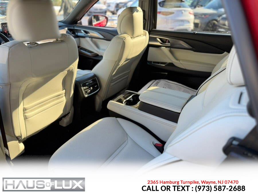 Used 2020 MAZDA CX-9 Signature image 9