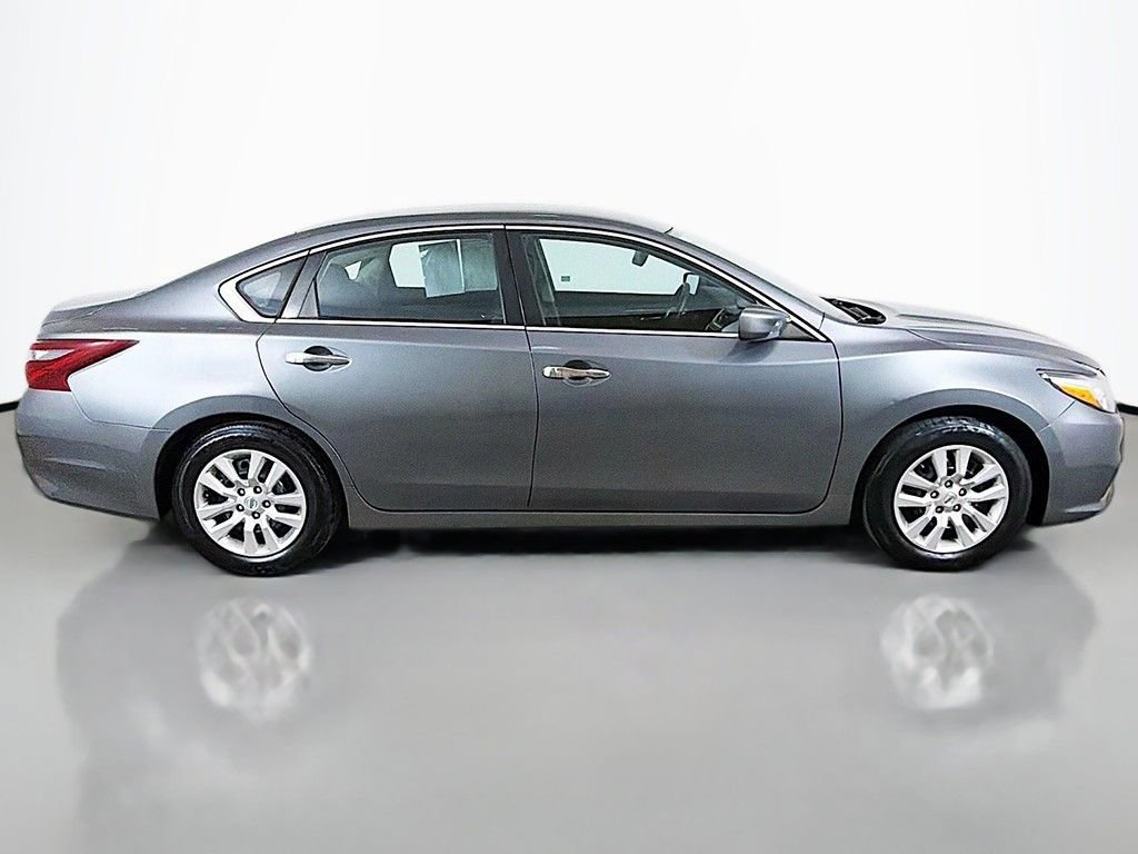 Used 2018 Nissan Altima 2.5 S w/ S Convenience Package FWD image 13