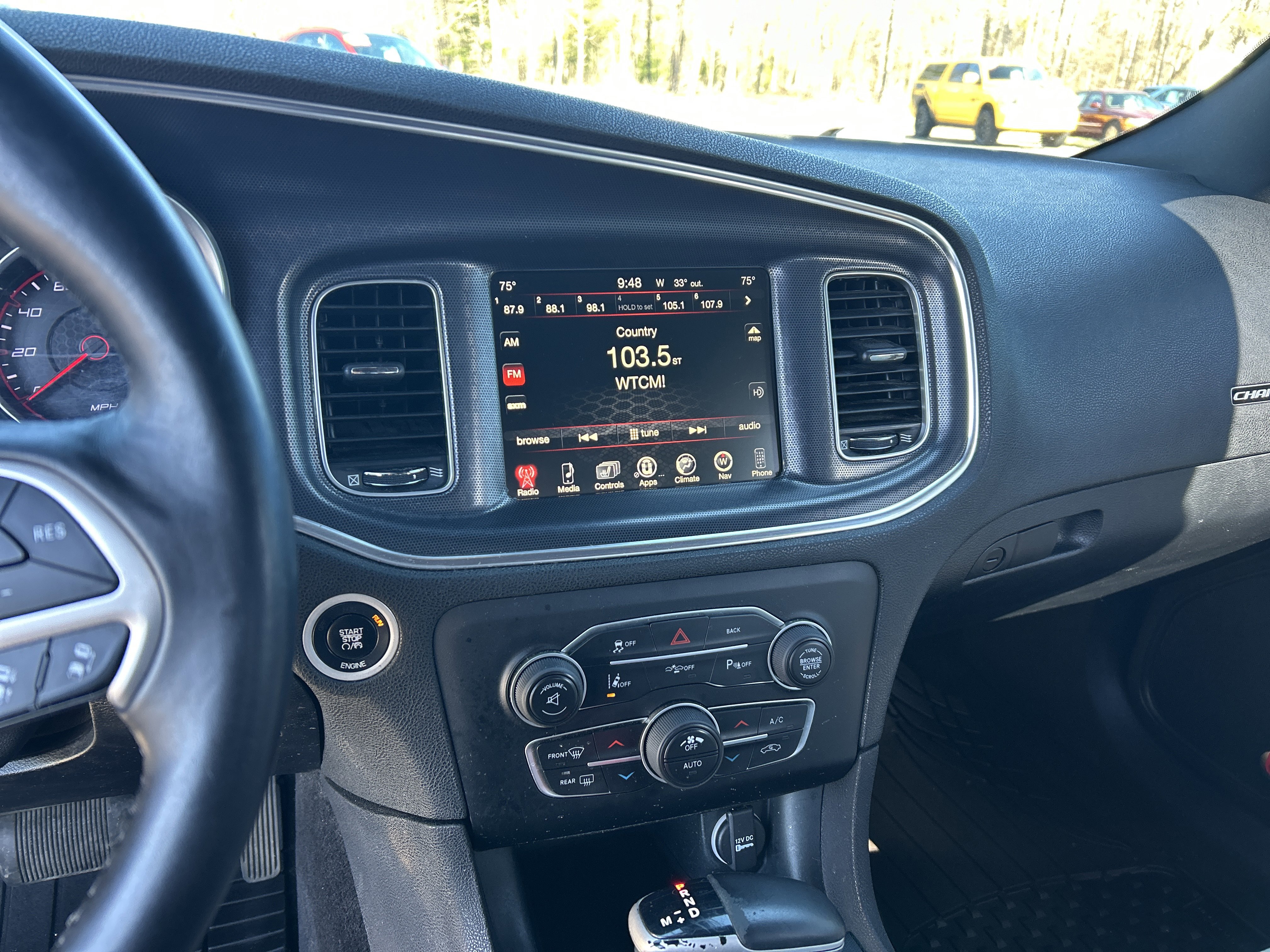 Used 2015 Dodge Charger SXT w/ AWD Premium Group image 16