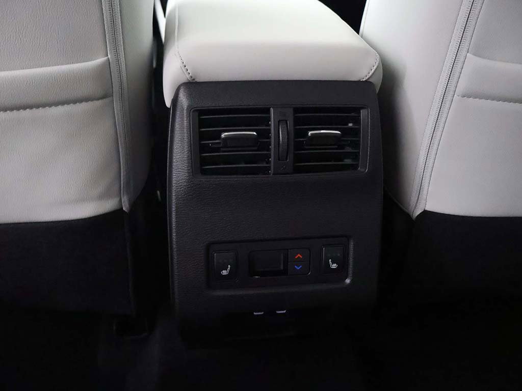 New 2025 Mitsubishi Outlander AWD image 55