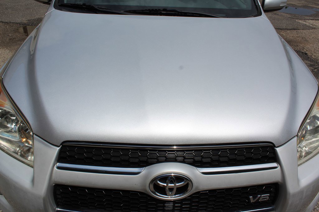 Used 2009 Toyota RAV4 Limited image 8