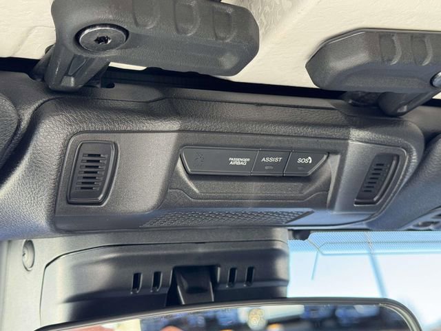 Used 2025 Jeep Wrangler Sport image 23