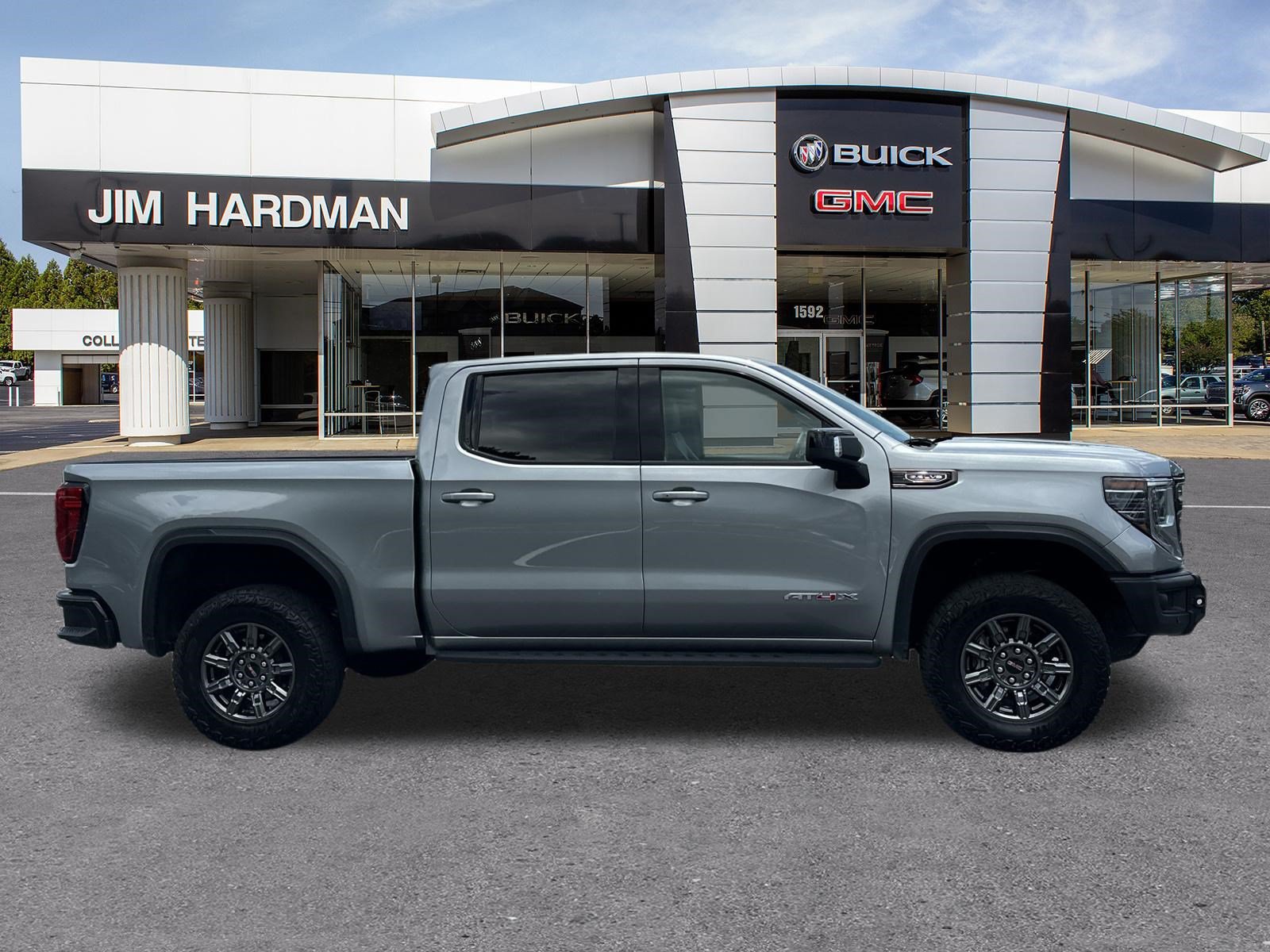 Used 2026 GMC Sierra 1500 AT4X AWD/4WD image 8