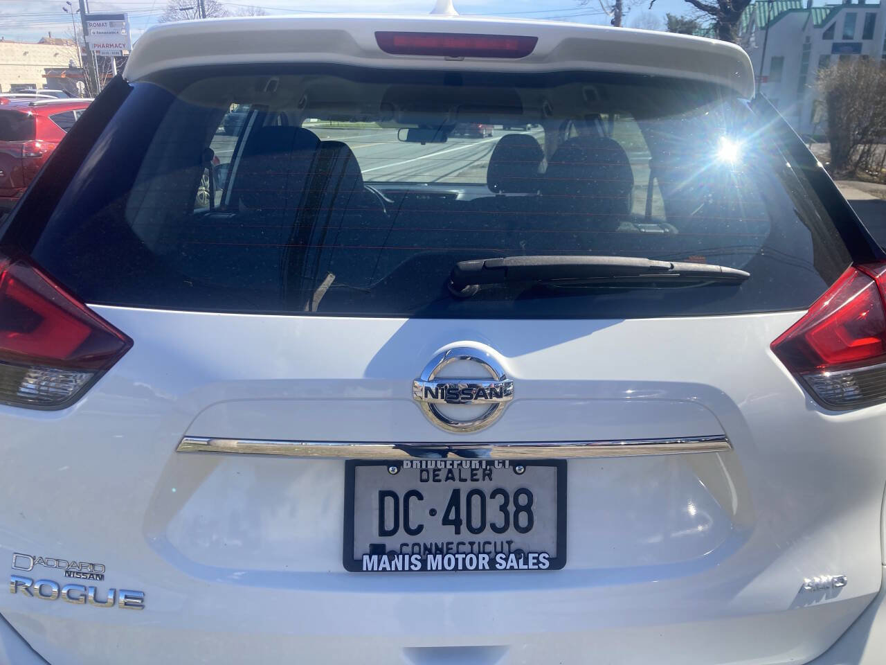 Used 2019 Nissan Rogue S image 4