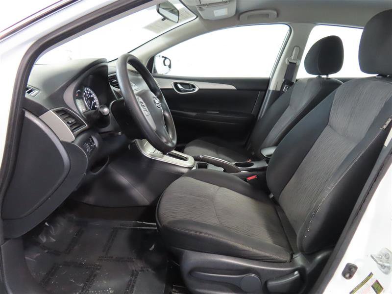 Used 2014 Nissan Sentra SV image 18