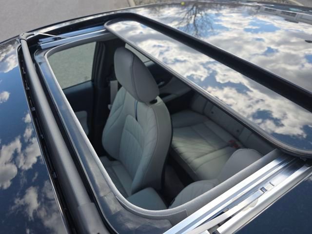 New 2026 Nissan Sentra SL w/ Floor Mat Package image 4