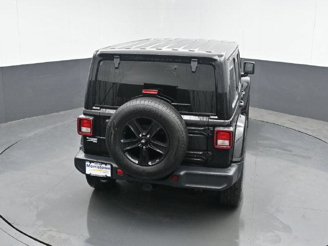 Used 2020 Jeep Wrangler Unlimited Sahara AWD/4WD image 25
