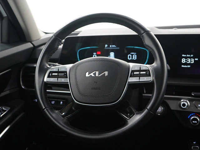 Used 2025 Kia Telluride S image 19