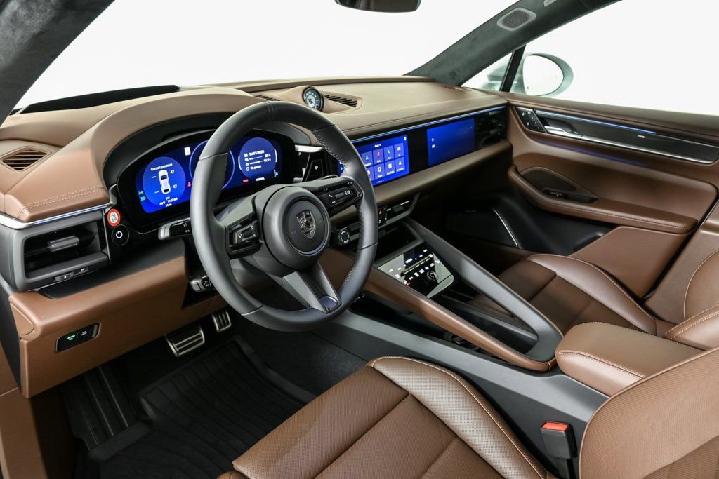 New 2025 Porsche Macan Turbo Electric image 7
