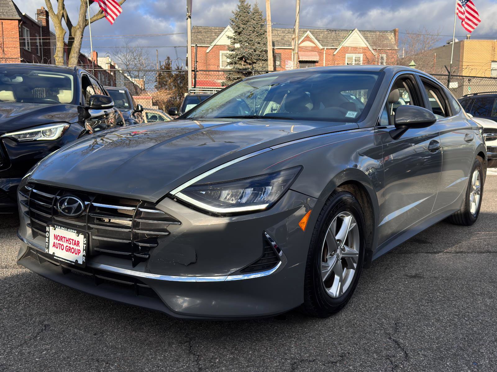 Used 2020 Hyundai Sonata SE image 1