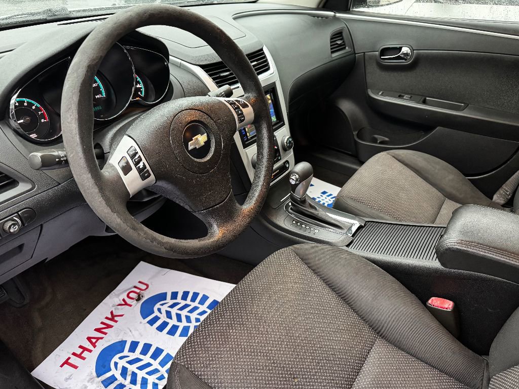 Used 2009 Chevrolet Malibu LS image 15