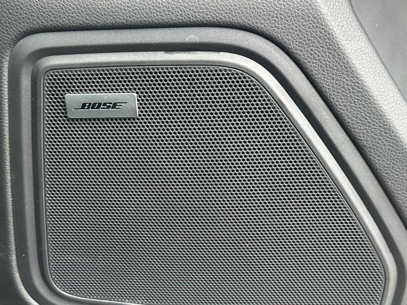 Certified 2026 Porsche Macan AWD/4WD image 20