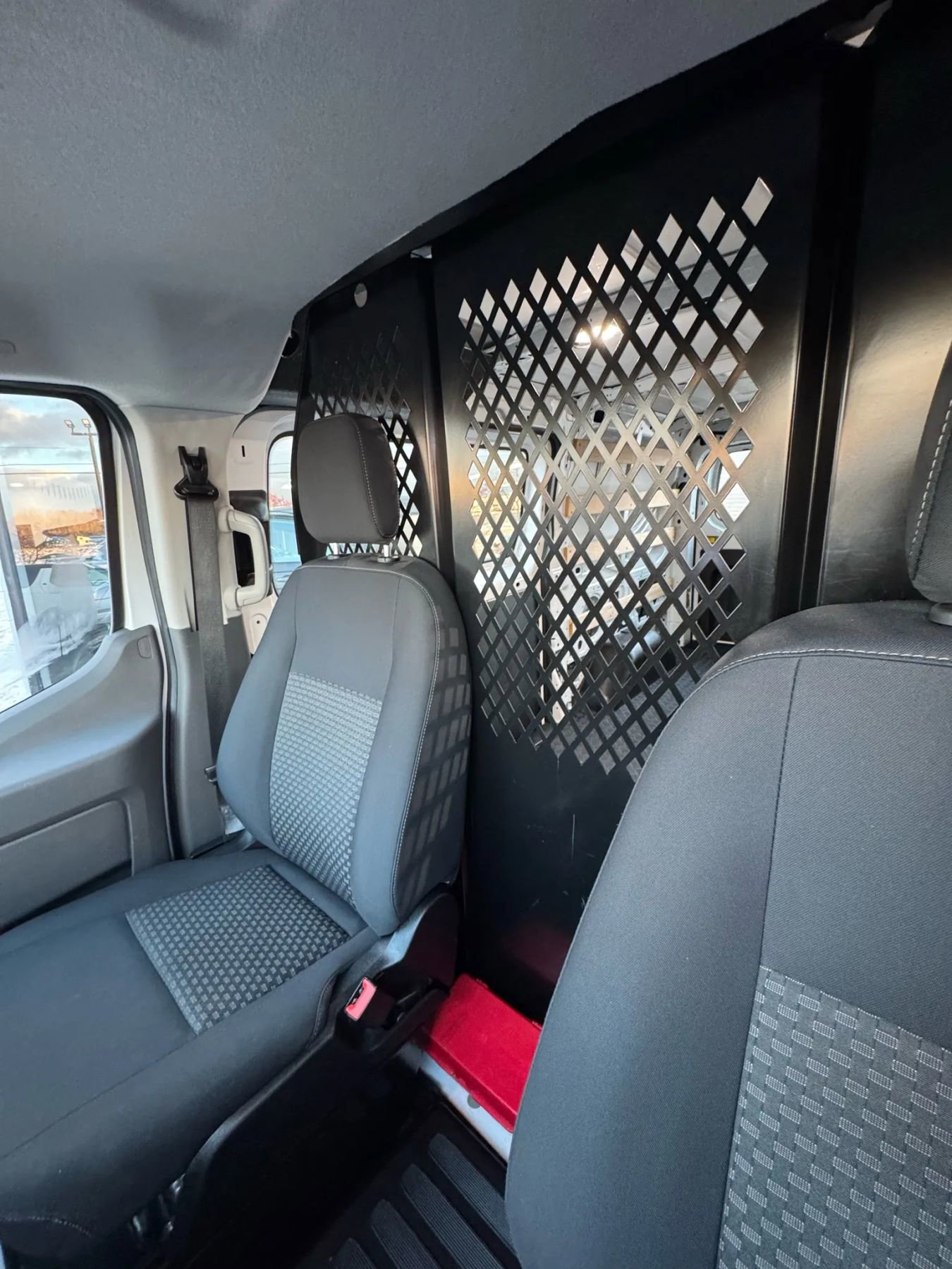 Used 2024 Ford Transit 250 Low Roof w/ Exterior Upgrade Package image 17