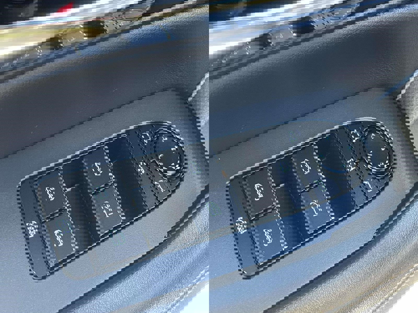 Used 2025 MAZDA CX-90 3.3 Turbo S w/ Premium Package image 24