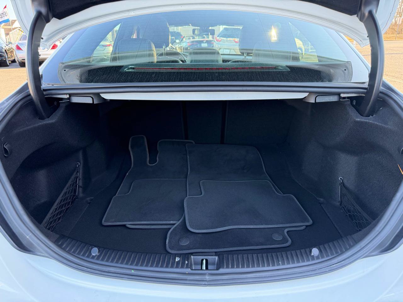 Used 2019 Mercedes-Benz C 300 4MATIC Sedan image 31