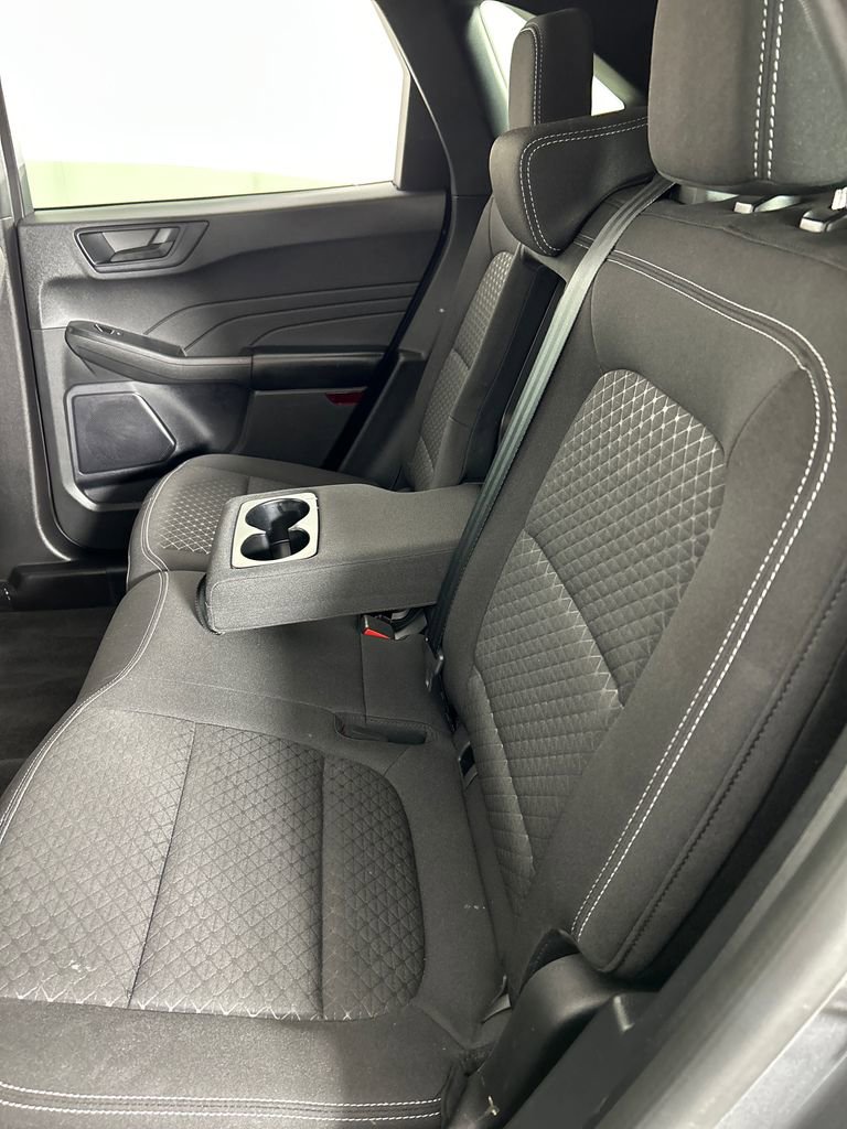 Used 2023 Ford Escape Active FWD image 17