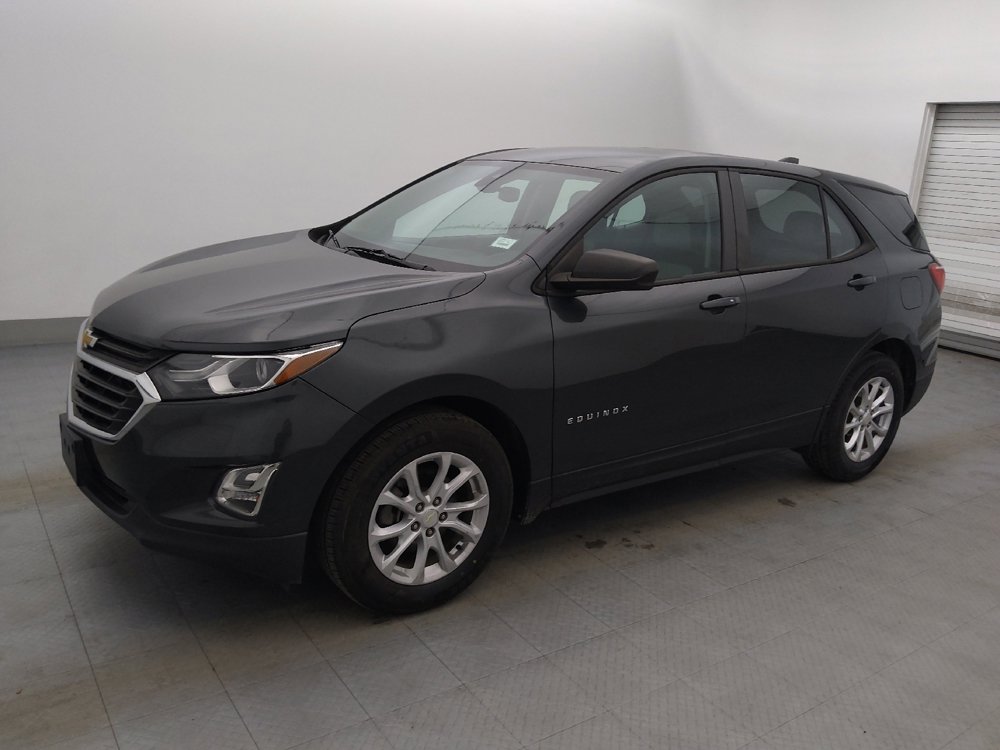 Used 2020 Chevrolet Equinox LS image 2