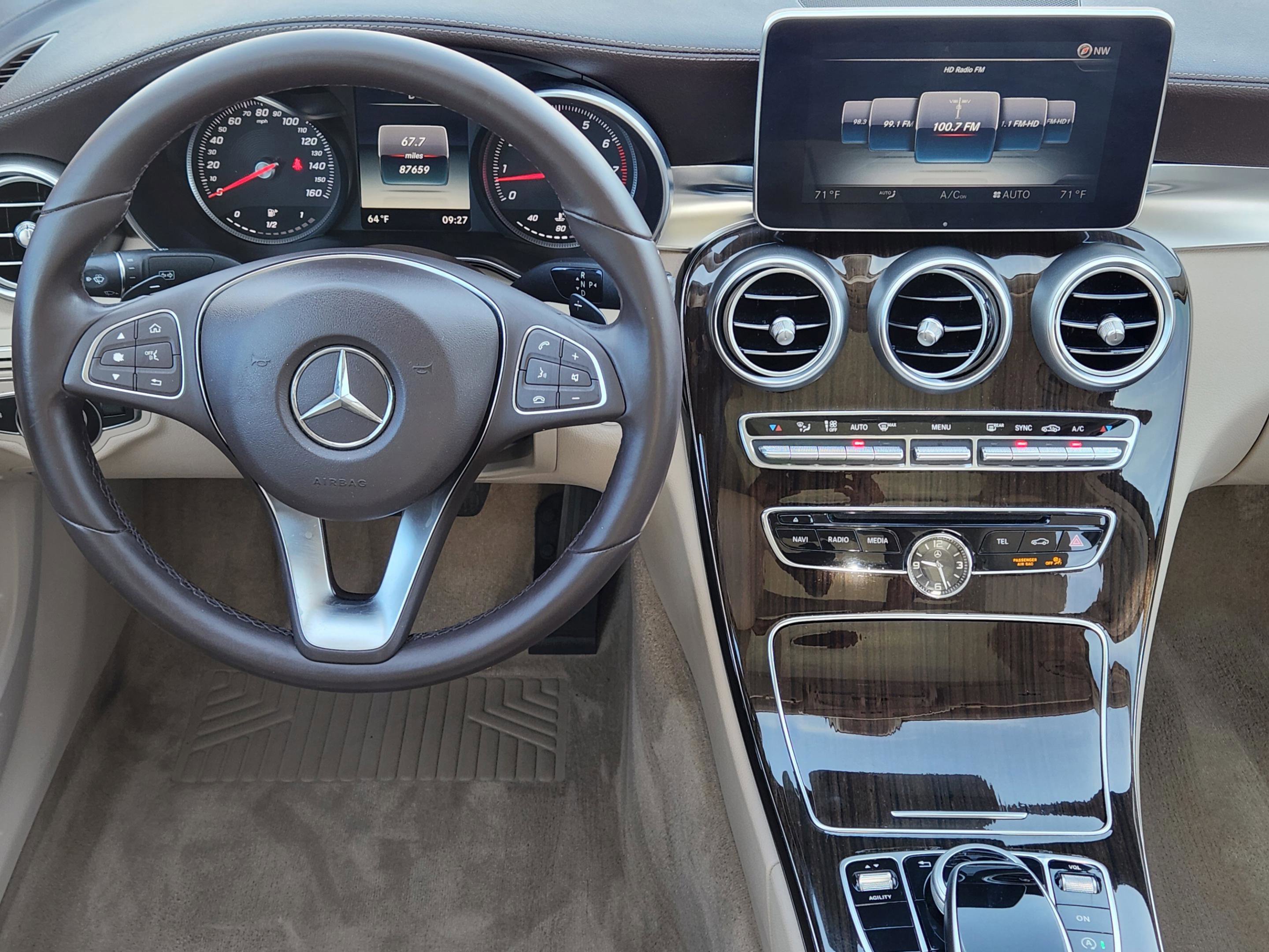 Used 2015 Mercedes-Benz C 300 C 300 image 27