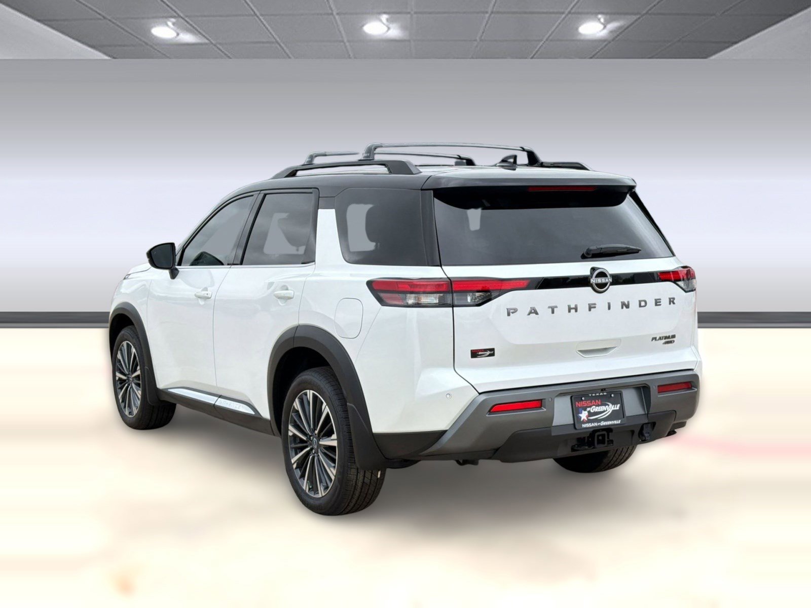 New 2026 Nissan Pathfinder Platinum image 3