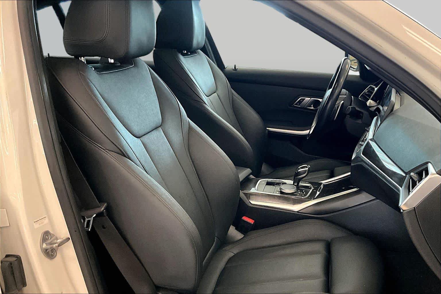 Used 2020 BMW 330i xDrive Sedan w/ Convenience Package AWD/4WD image 8