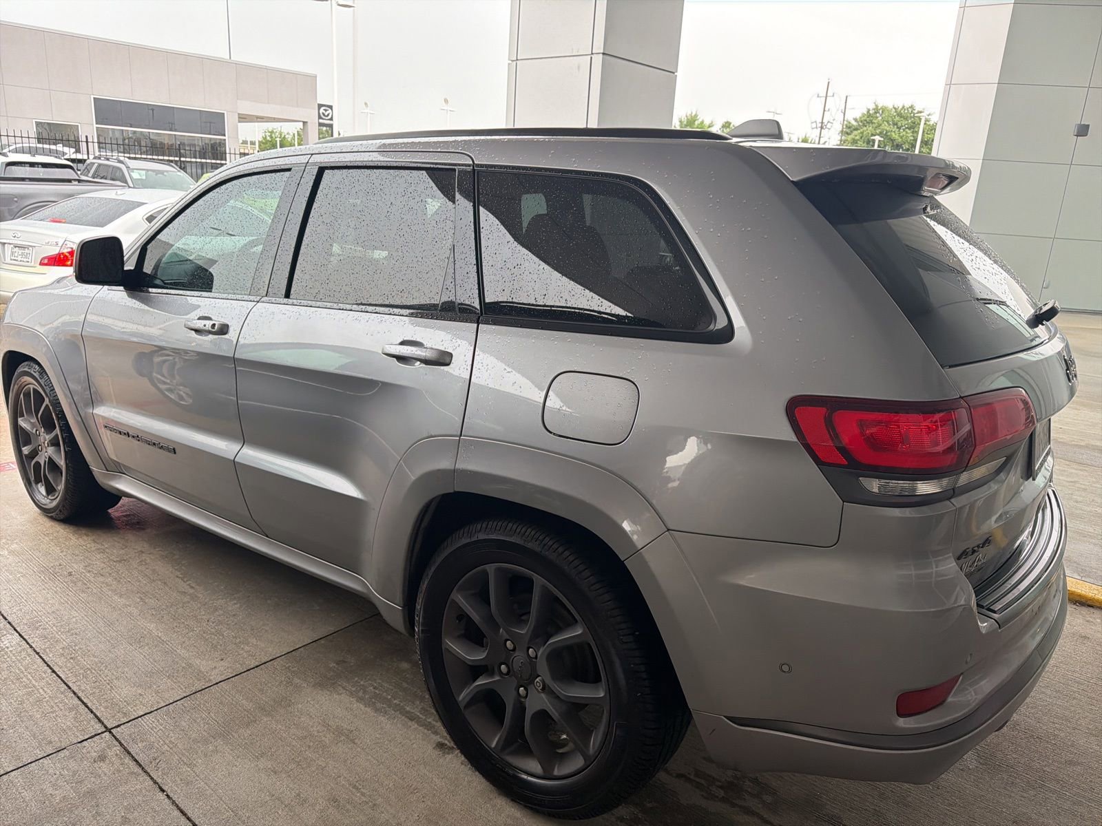 Used 2020 Jeep Grand Cherokee High Altitude AWD/4WD image 2
