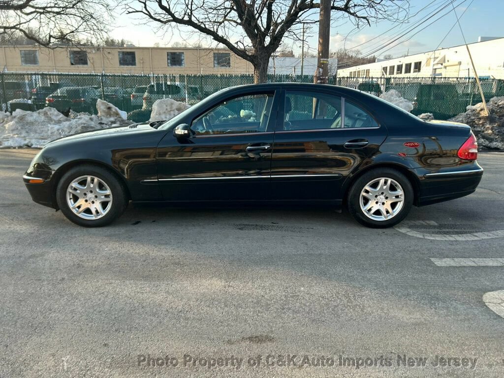 Used 2006 Mercedes-Benz E 320 CDI Sedan image 17