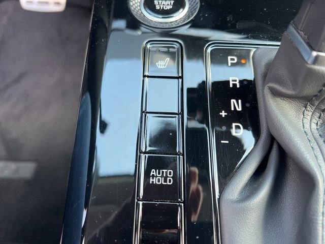 Certified 2024 Kia Niro EX Touring image 27