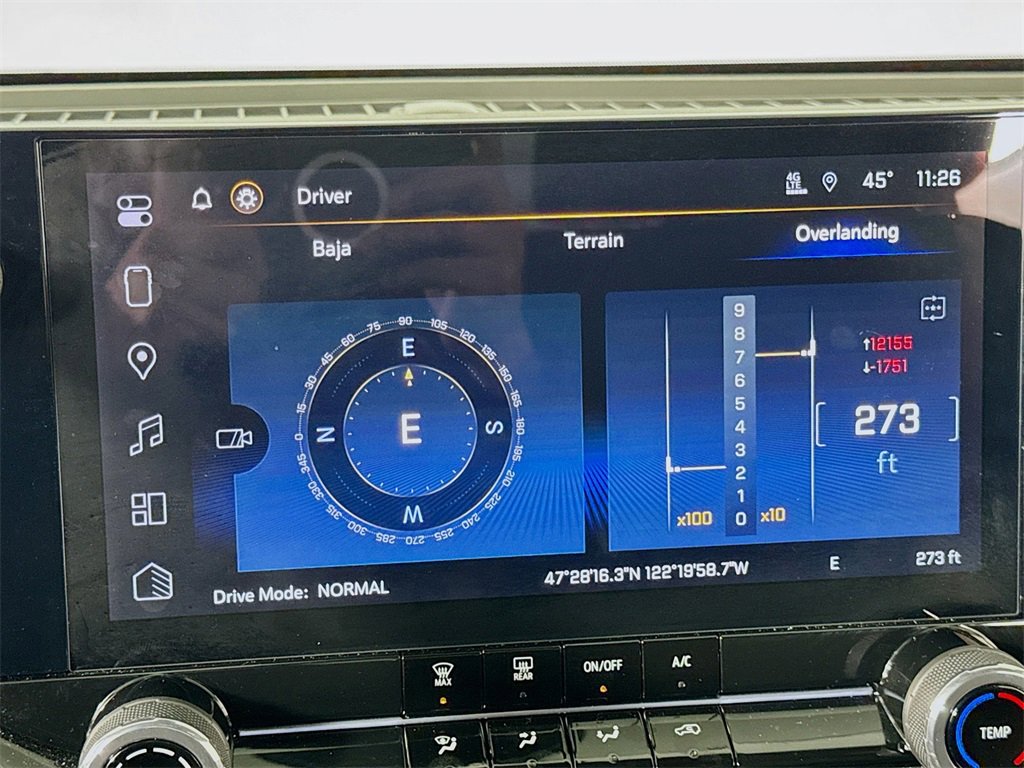 Used 2024 Chevrolet Colorado Trail Boss w/ Advanced Trailering Package image 37