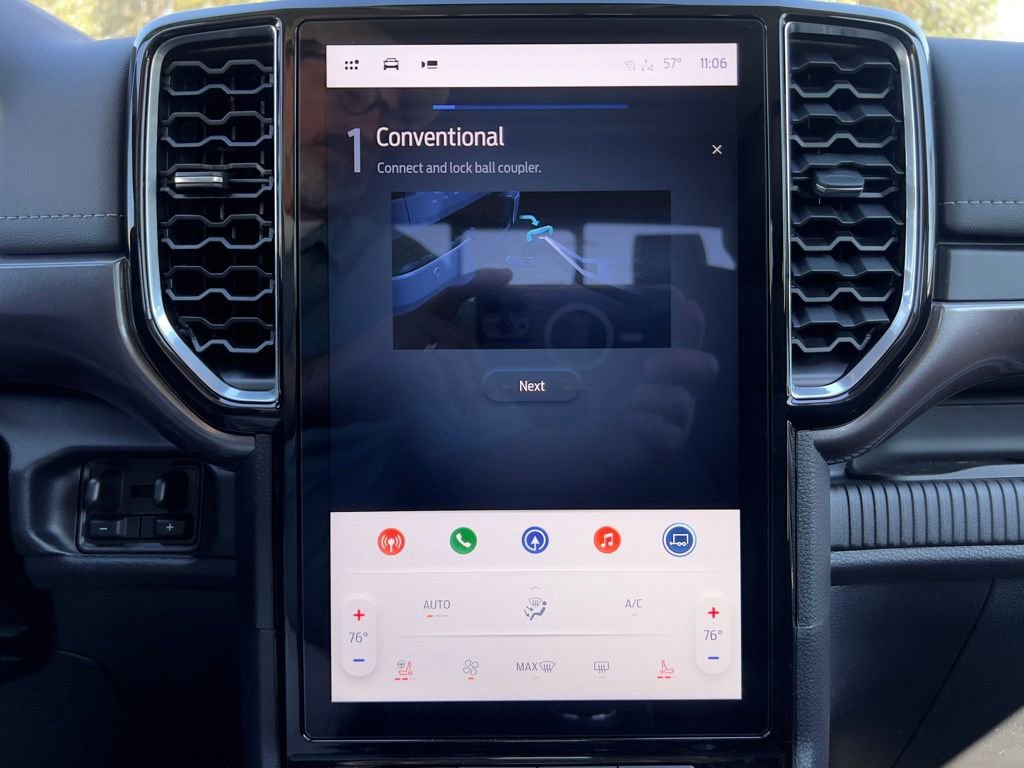 New 2025 Ford Ranger Lariat w/ FX4 Off-Road Package image 38