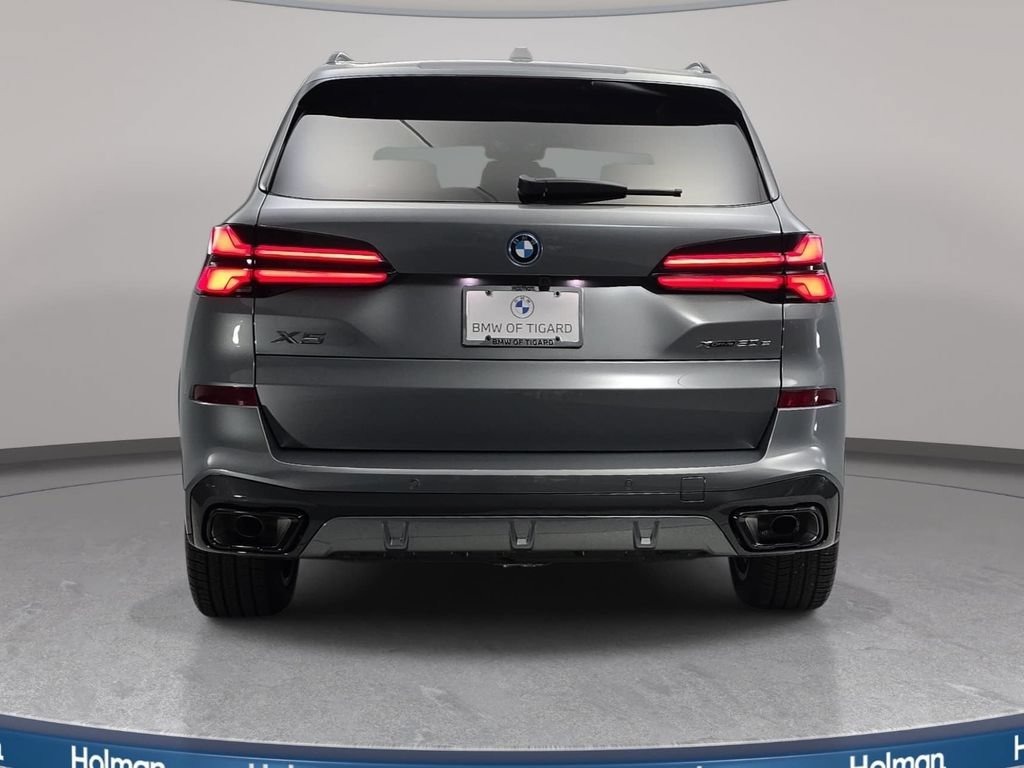 New 2026 BMW X5 xDrive50e w/ M Sport Package AWD/4WD image 6