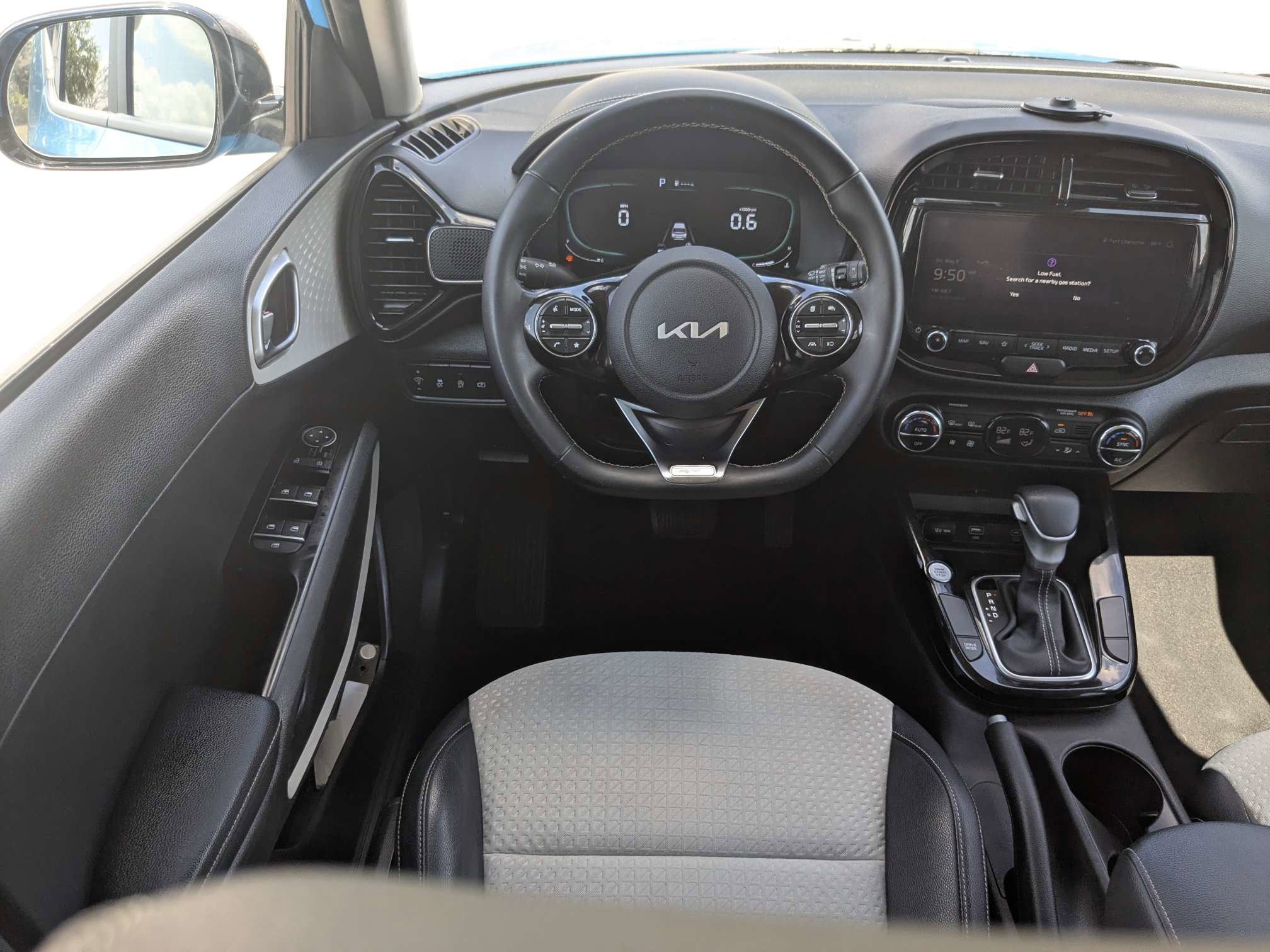 Certified 2023 Kia Soul GT-Line FWD image 19