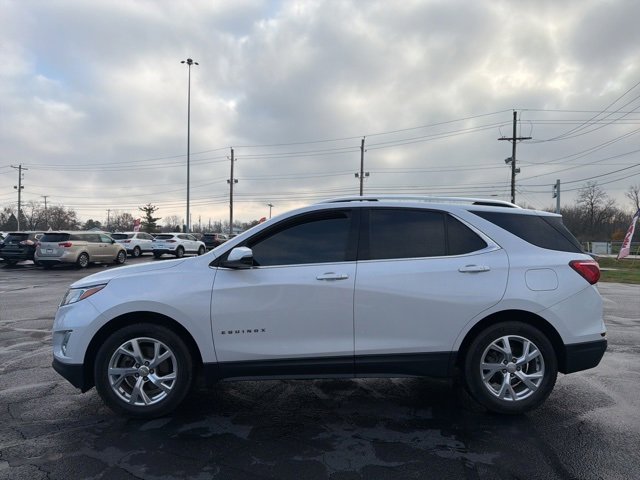 Used 2019 Chevrolet Equinox LT w/ Sun & Navigation Package image 4