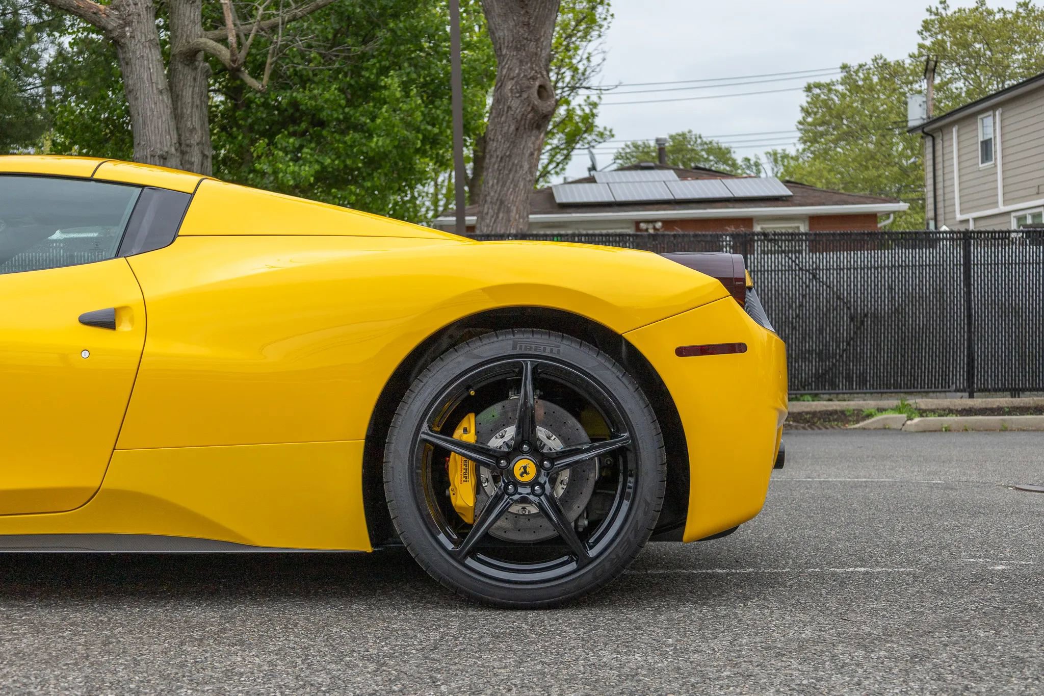 Used 2013 Ferrari 458 Spider RWD image 29