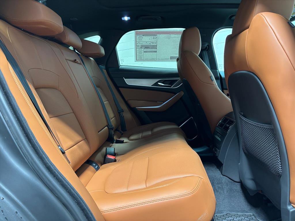 New 2026 Jaguar F-PACE R-Dynamic S image 40