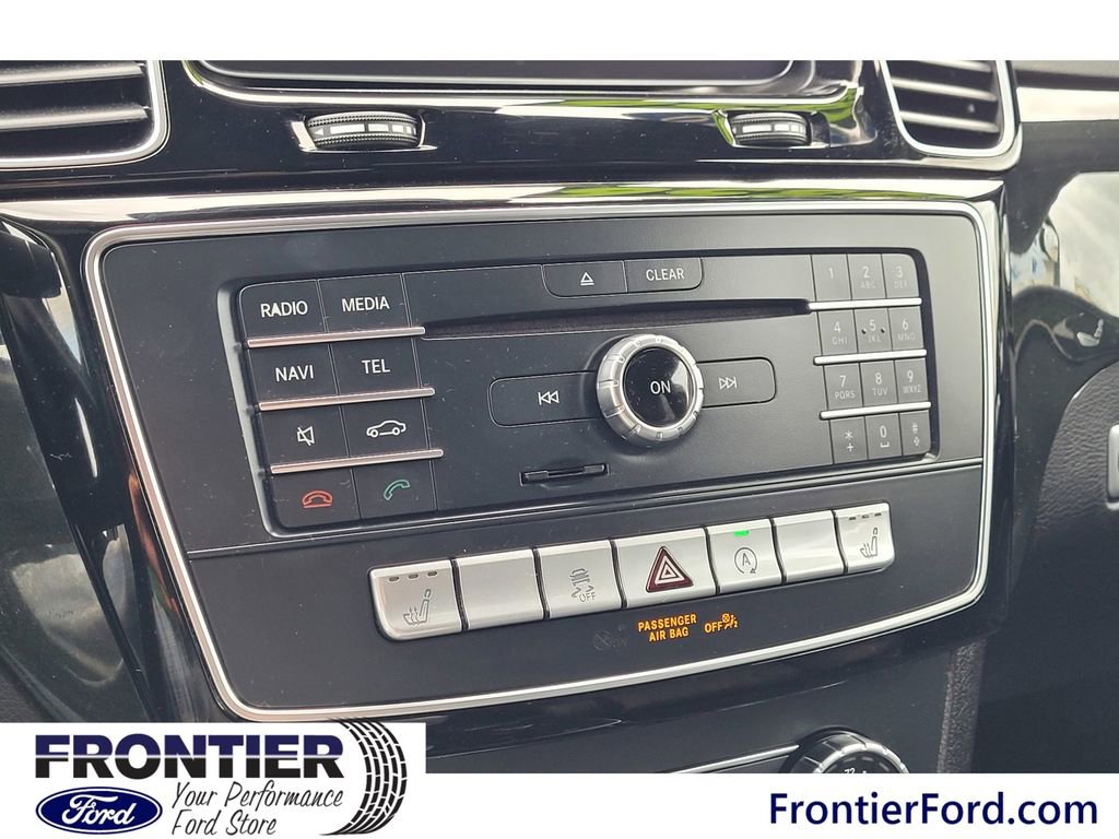 Used 2019 Mercedes-Benz GLE 400 4MATIC image 24