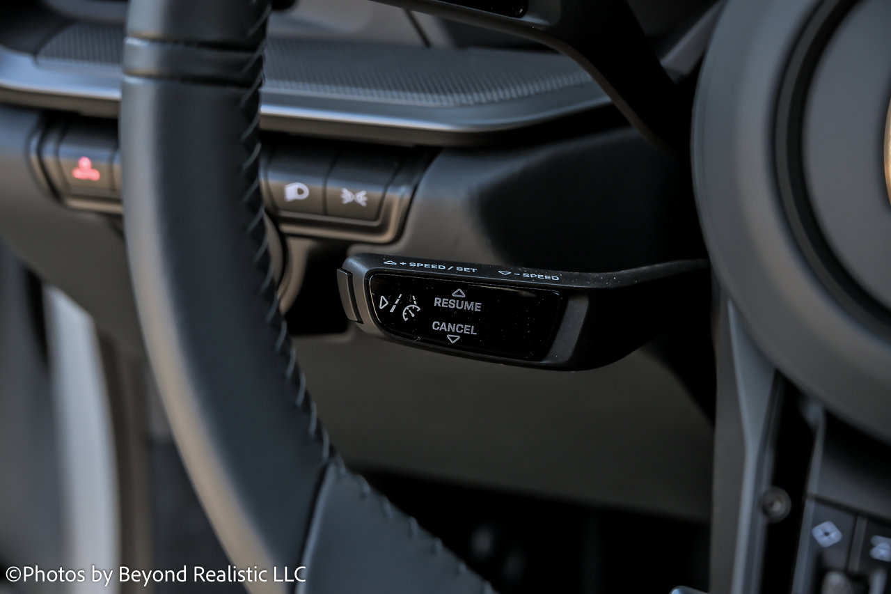 Used 2024 Porsche 911 Carrera S image 39