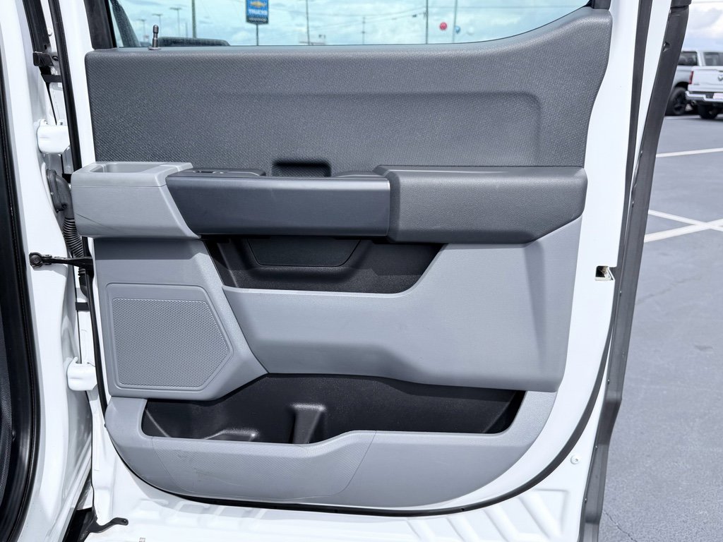 Used 2021 Ford F150 XL w/ Trailer Tow Package image 27