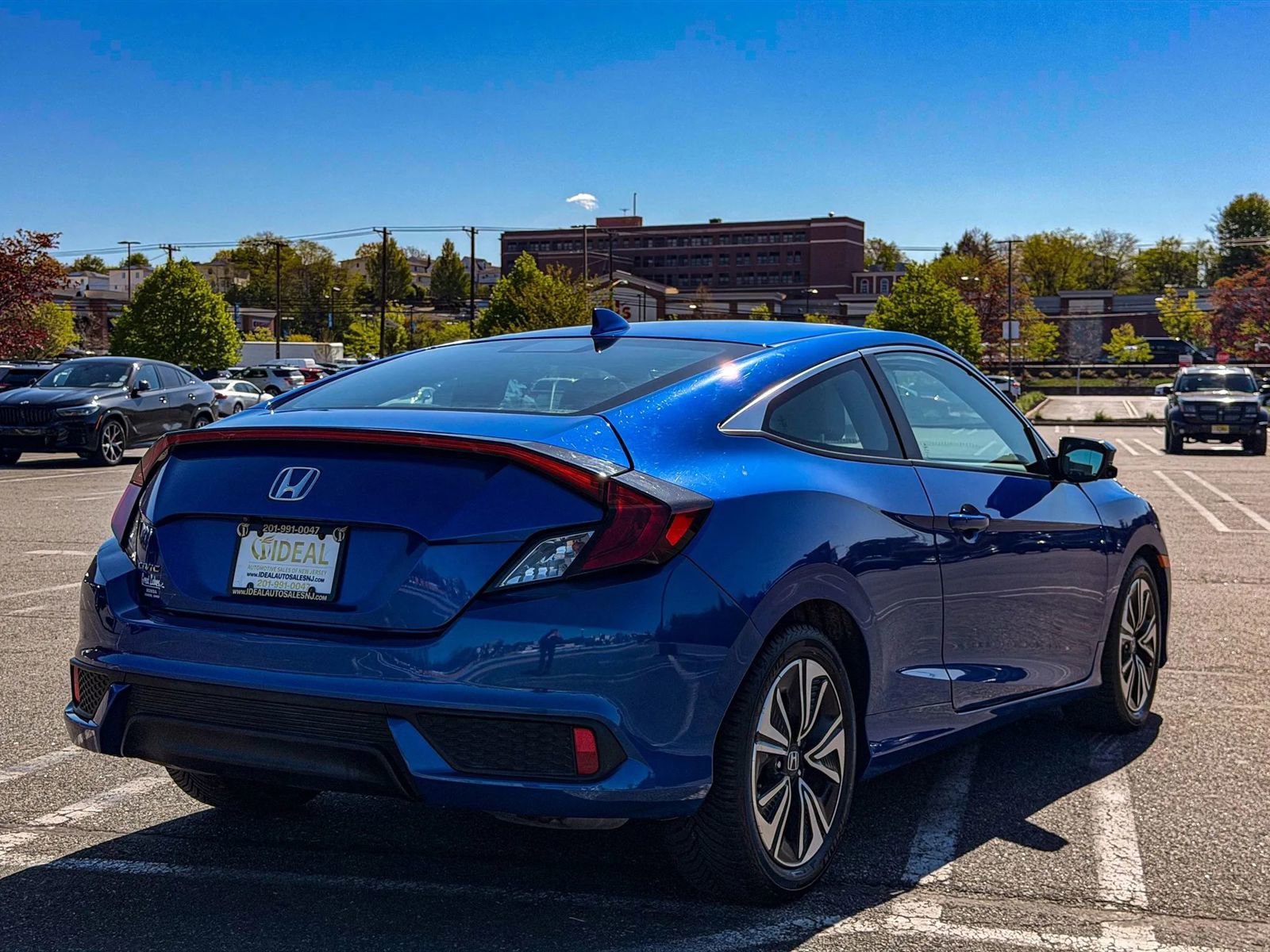 Used 2018 Honda Civic EX-T image 8