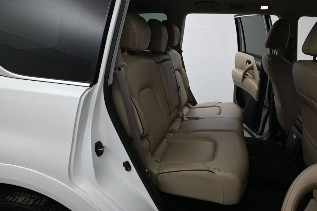 Used 2022 Nissan Armada SV w/ Cargo Package AWD/4WD image 8