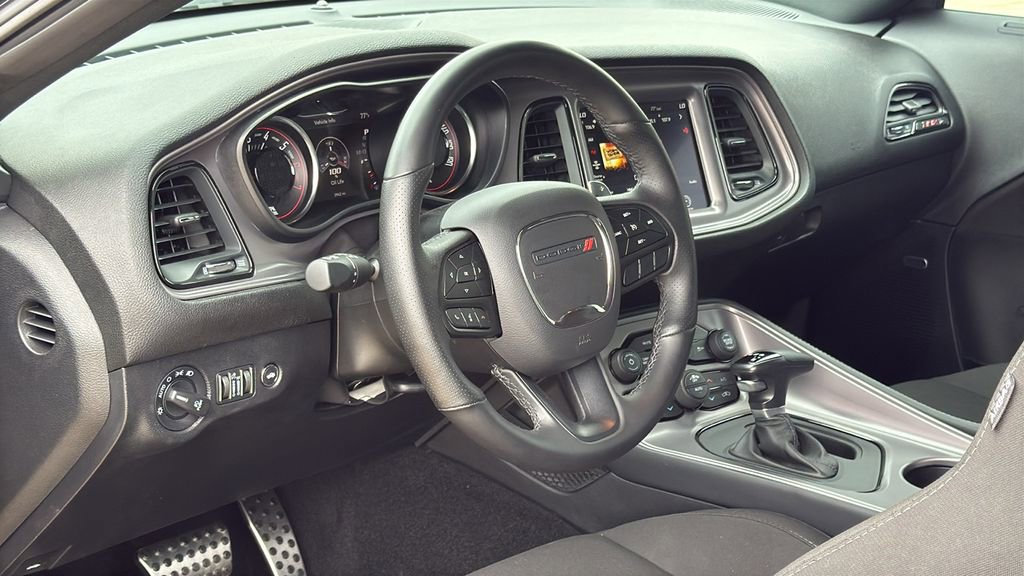 Used 2023 Dodge Challenger R/T Scat Pack image 10