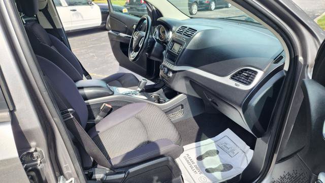 Used 2013 Dodge Journey SXT w/ Flexible Seating Group AWD/4WD image 14