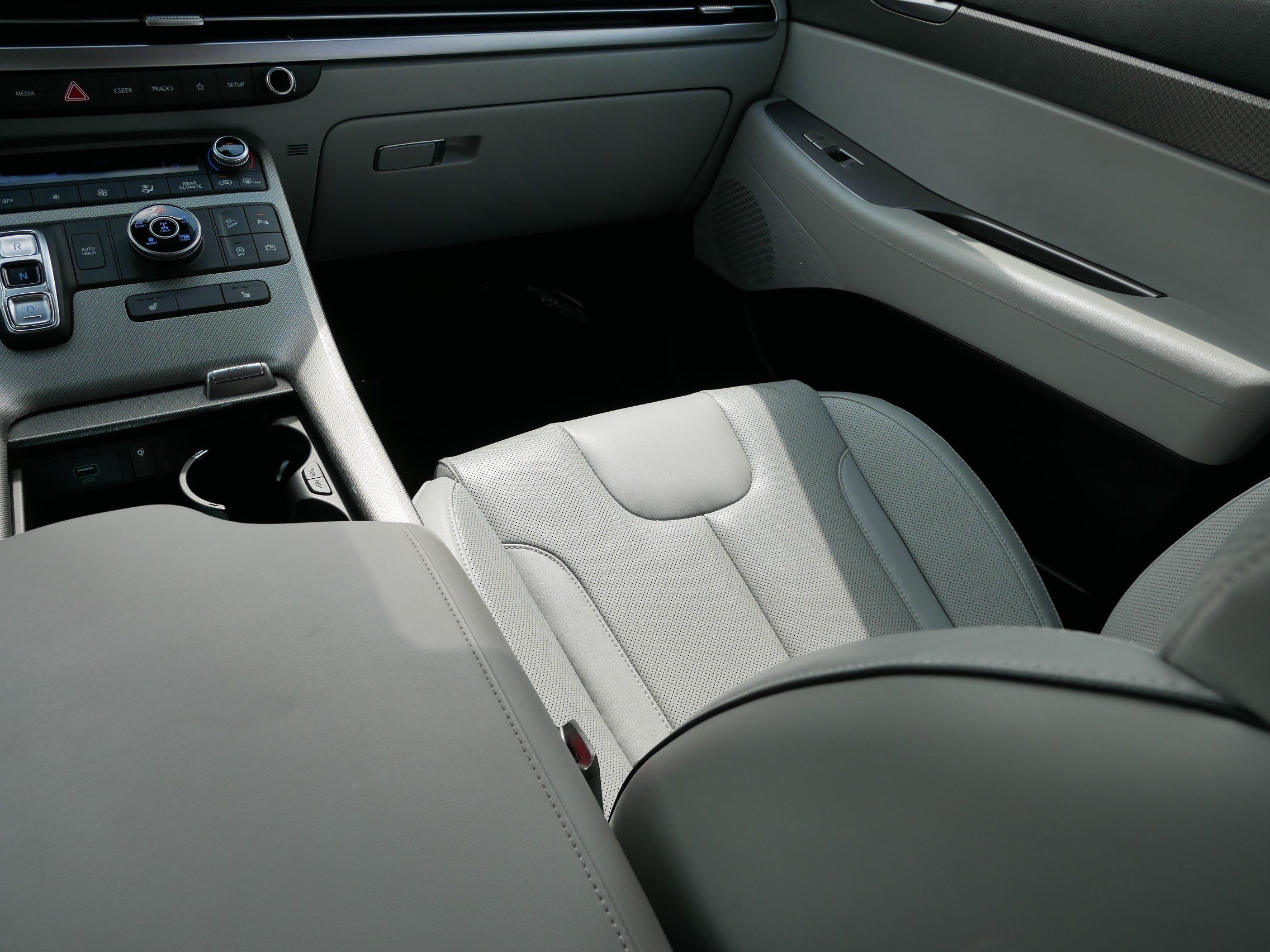 Certified 2024 Hyundai Palisade SEL AWD/4WD image 11
