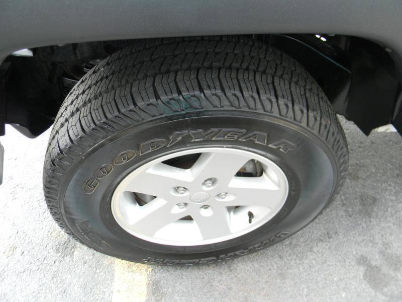 Used 2017 Jeep Wrangler Unlimited Sport w/ Quick Order Package 24S image 24