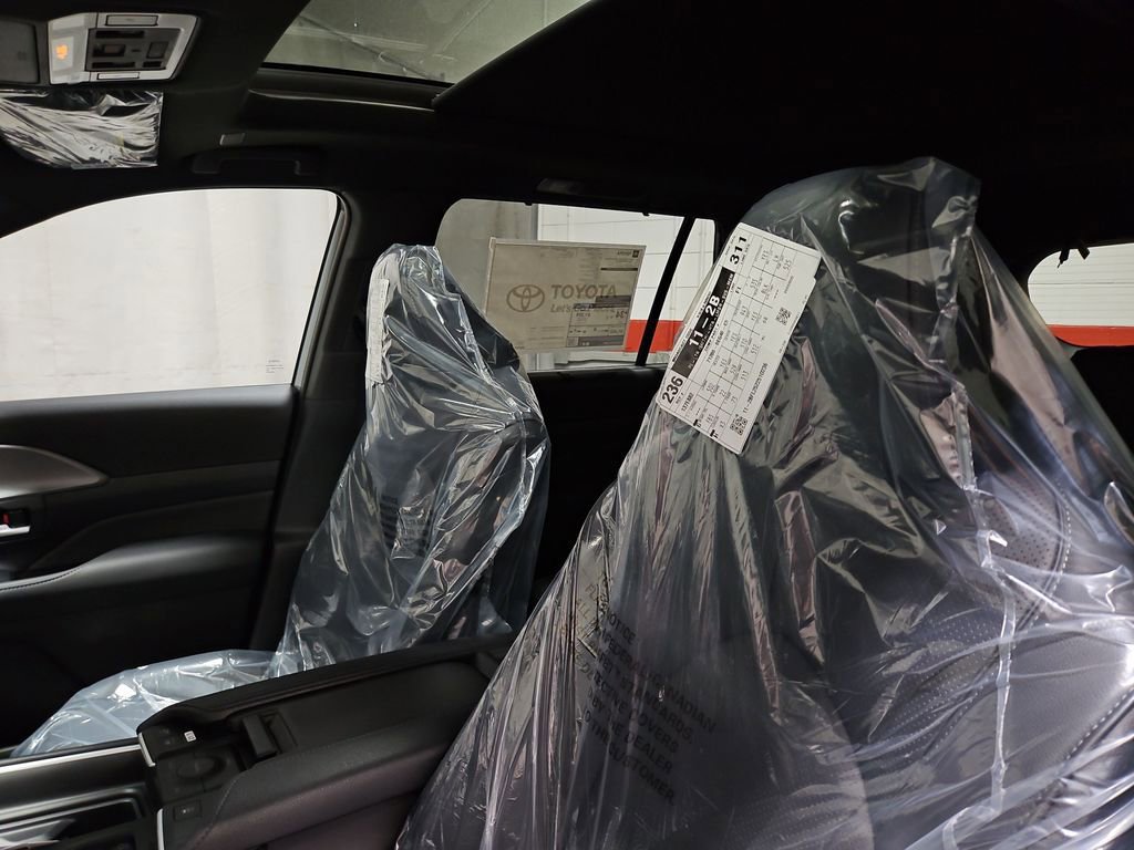 New 2026 Toyota Grand Highlander AWD Hybrid image 12