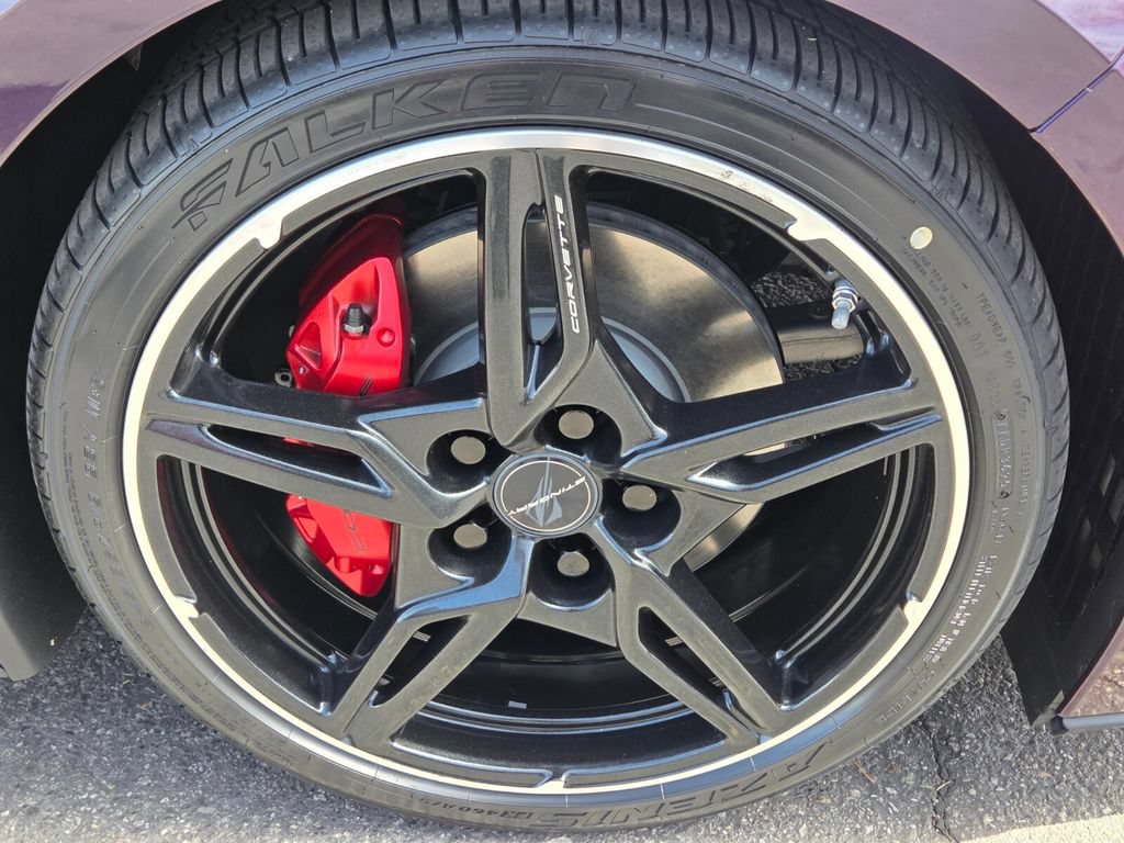 Used 2023 Chevrolet Corvette Stingray Preferred Cpe w/ Engine Appearance Package RWD image 30