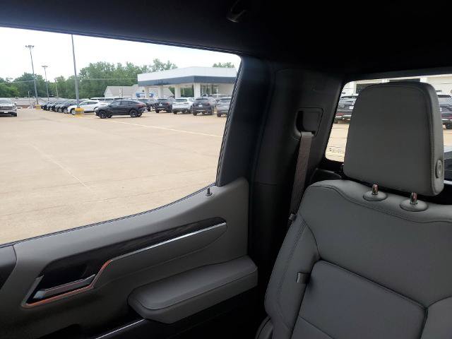 New 2026 GMC Sierra 1500 SLT w/ SLT Premium Plus Package AWD/4WD image 13