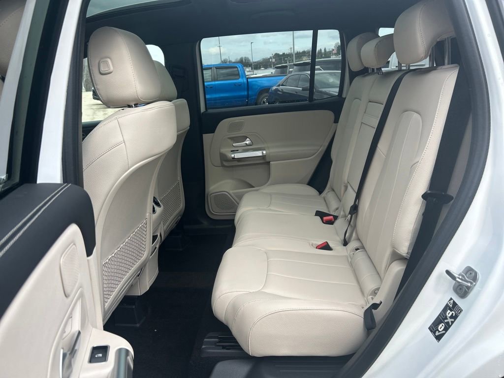 New 2026 Mercedes-Benz GLB 250 4MATIC image 24