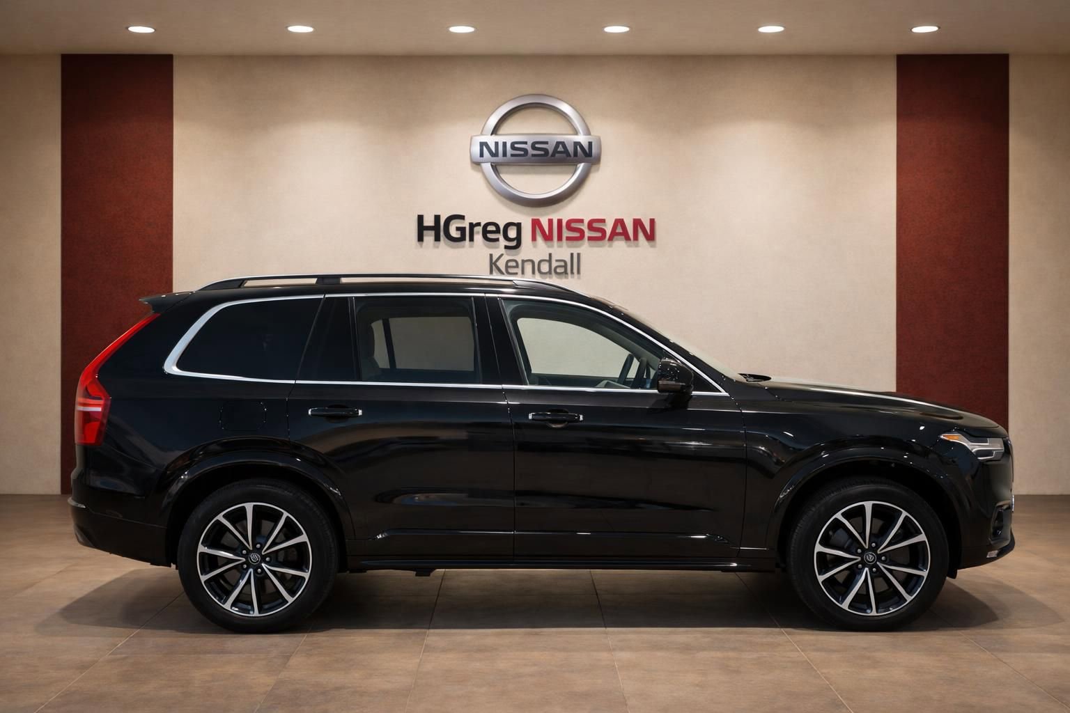 Used 2019 Volvo XC90 T5 Momentum w/ Advanced Package FWD image 4