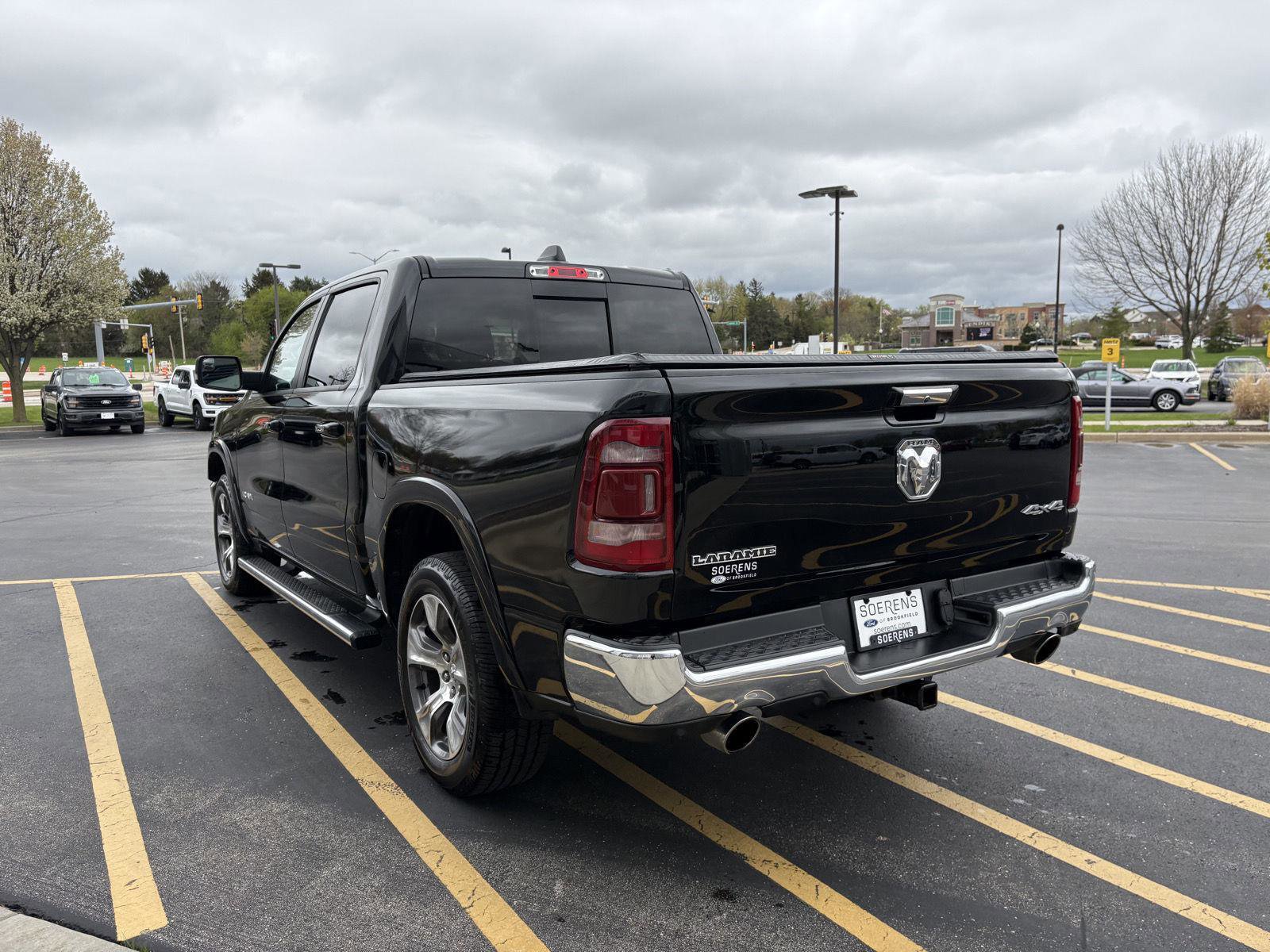 Used 2020 RAM 1500 Laramie AWD/4WD image 4